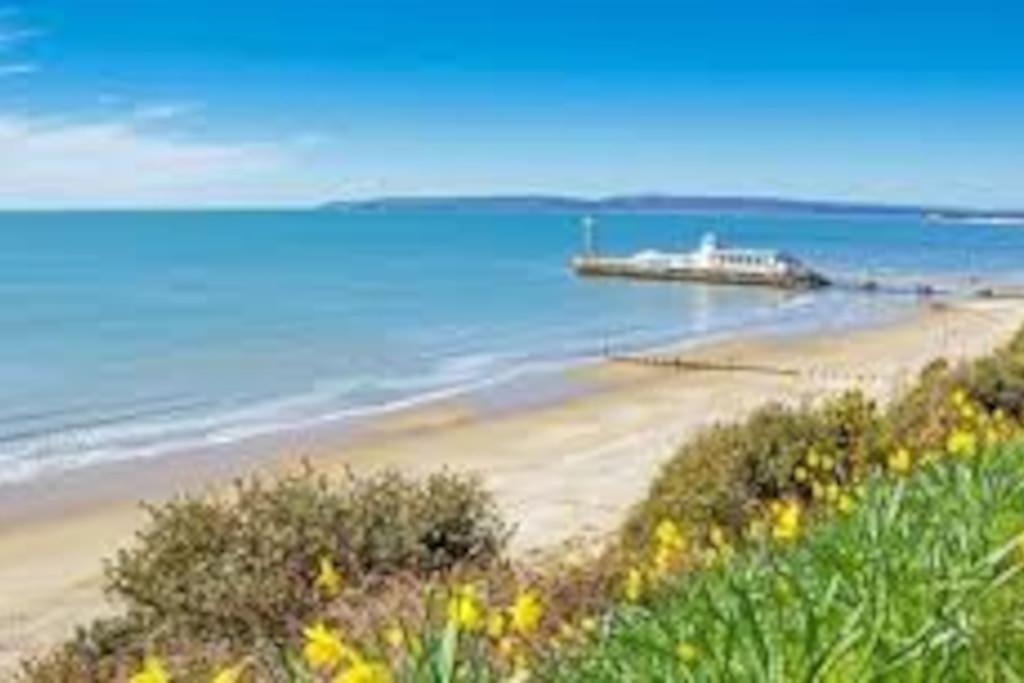 A Beautiful And Stylish 2 Bed Flat Close To Beach Bournemouth Zewnętrze zdjęcie